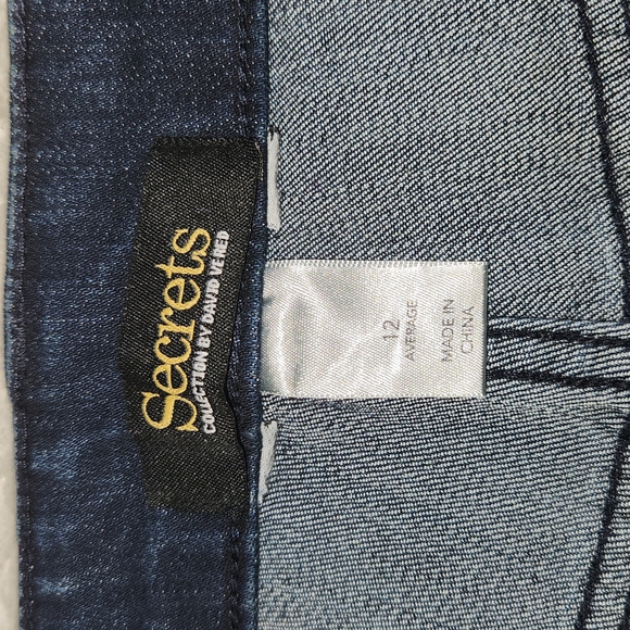 SECRETS WOMENS JEANS SIZE 12 RHINESTONE EMBELLISHMENT NEW QIT TAGS - Picture 5 of 14